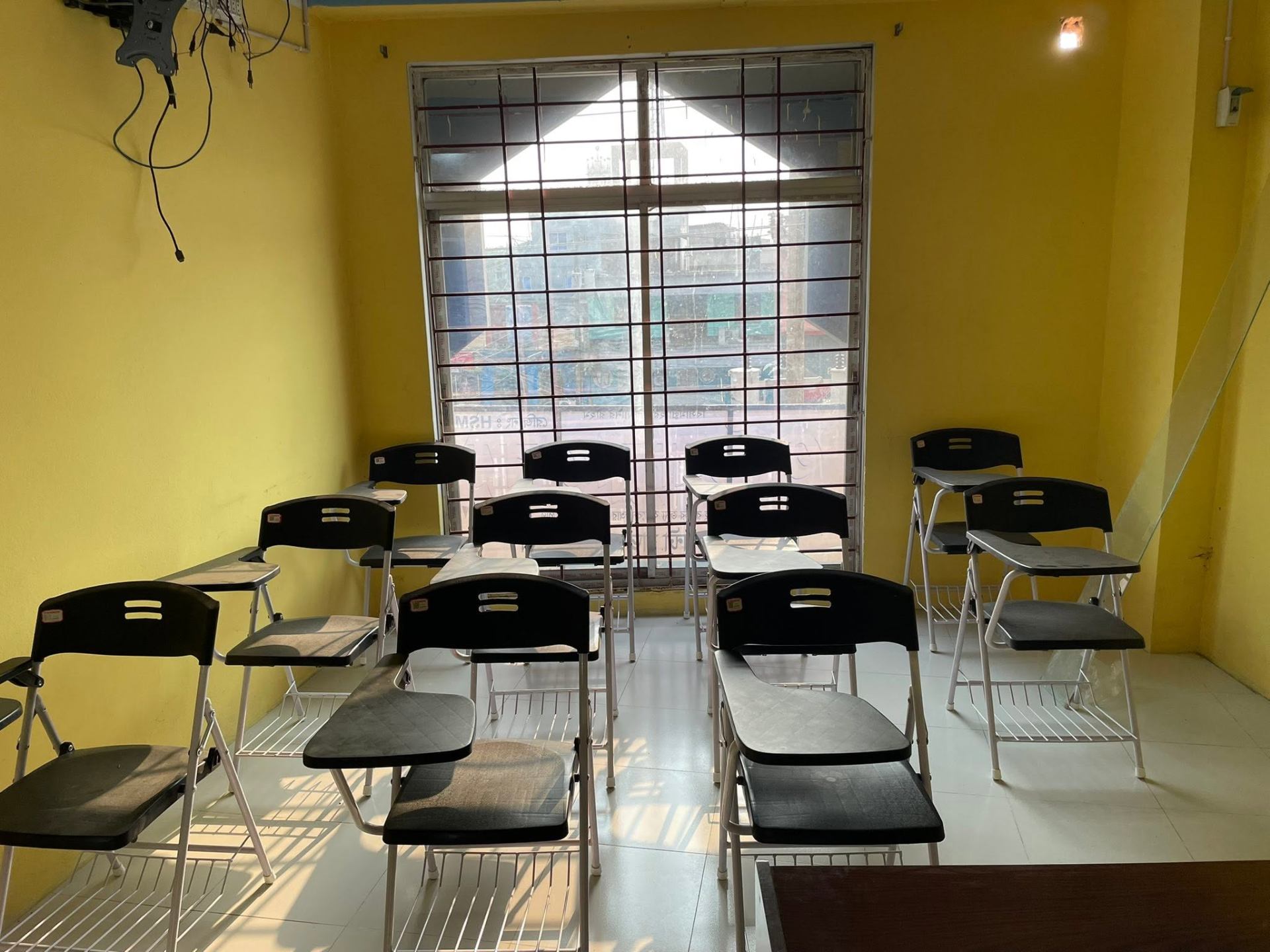 Sakura JLTC classroom with student chairs